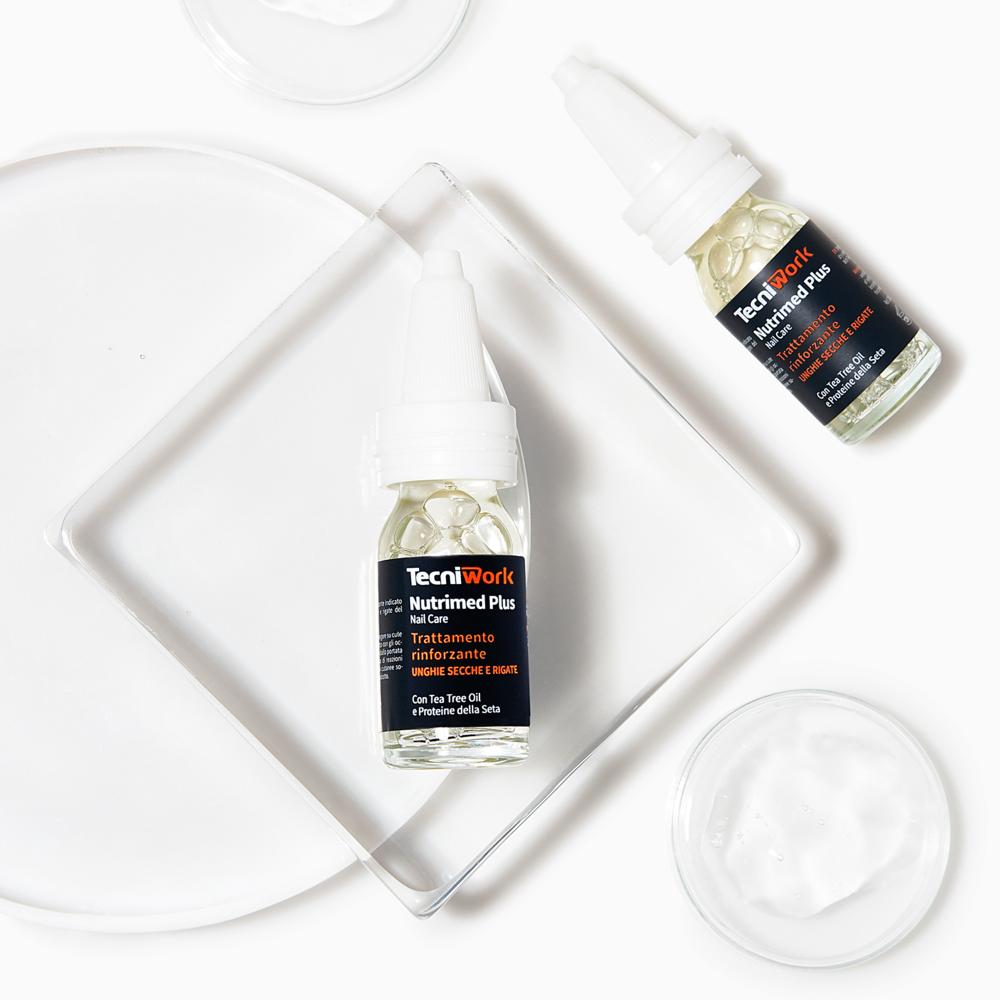 Trattamento rinforzante per unghie secche e rigate Nutrimed Plus 15 ml