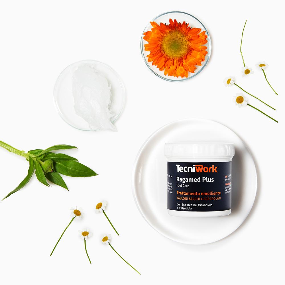 Ragamed Plus - Pflegende Fußbehandlung für trockene und rissige Fersen 75 ml