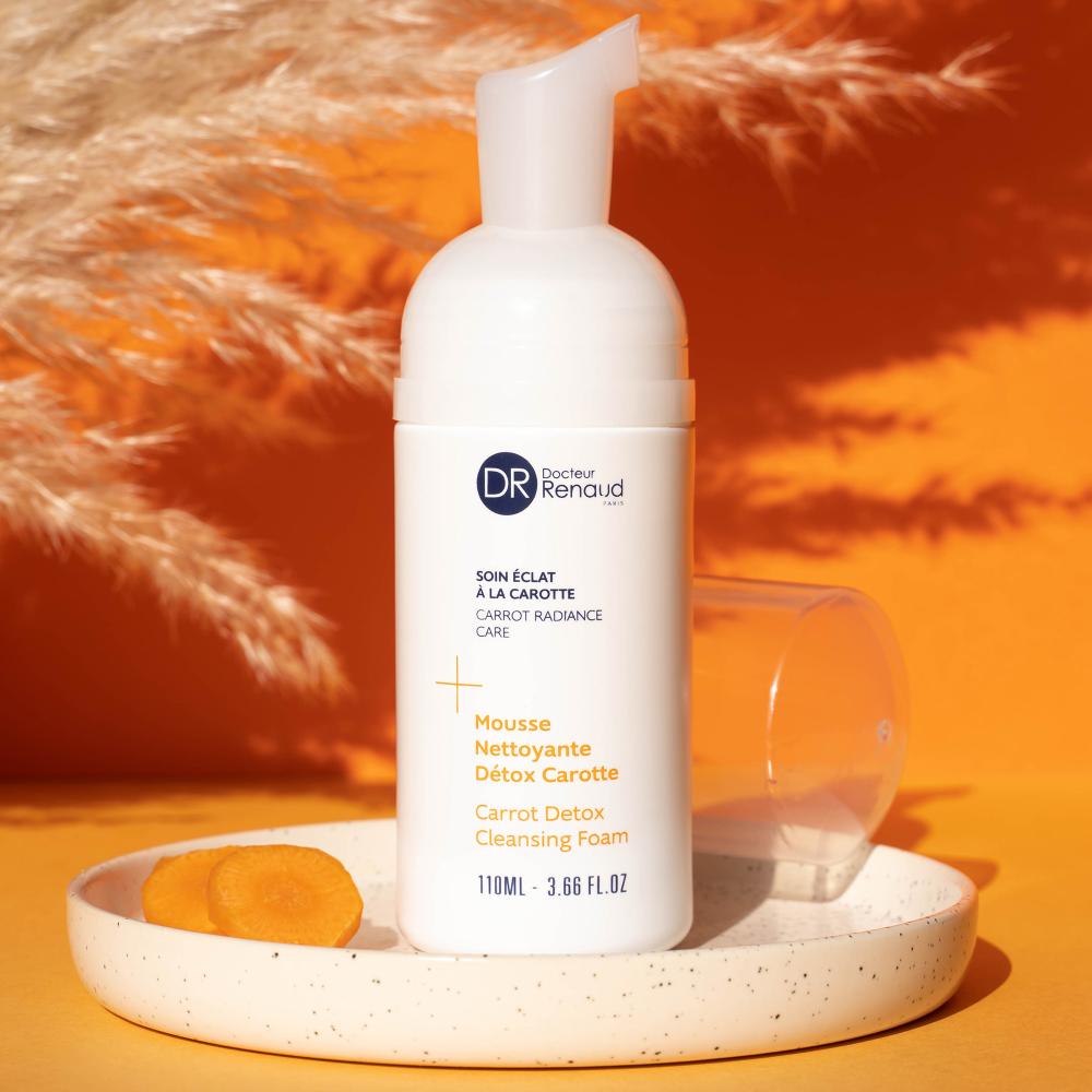 Mousse nettoyante et détoxifiante à la carotte 110 ml