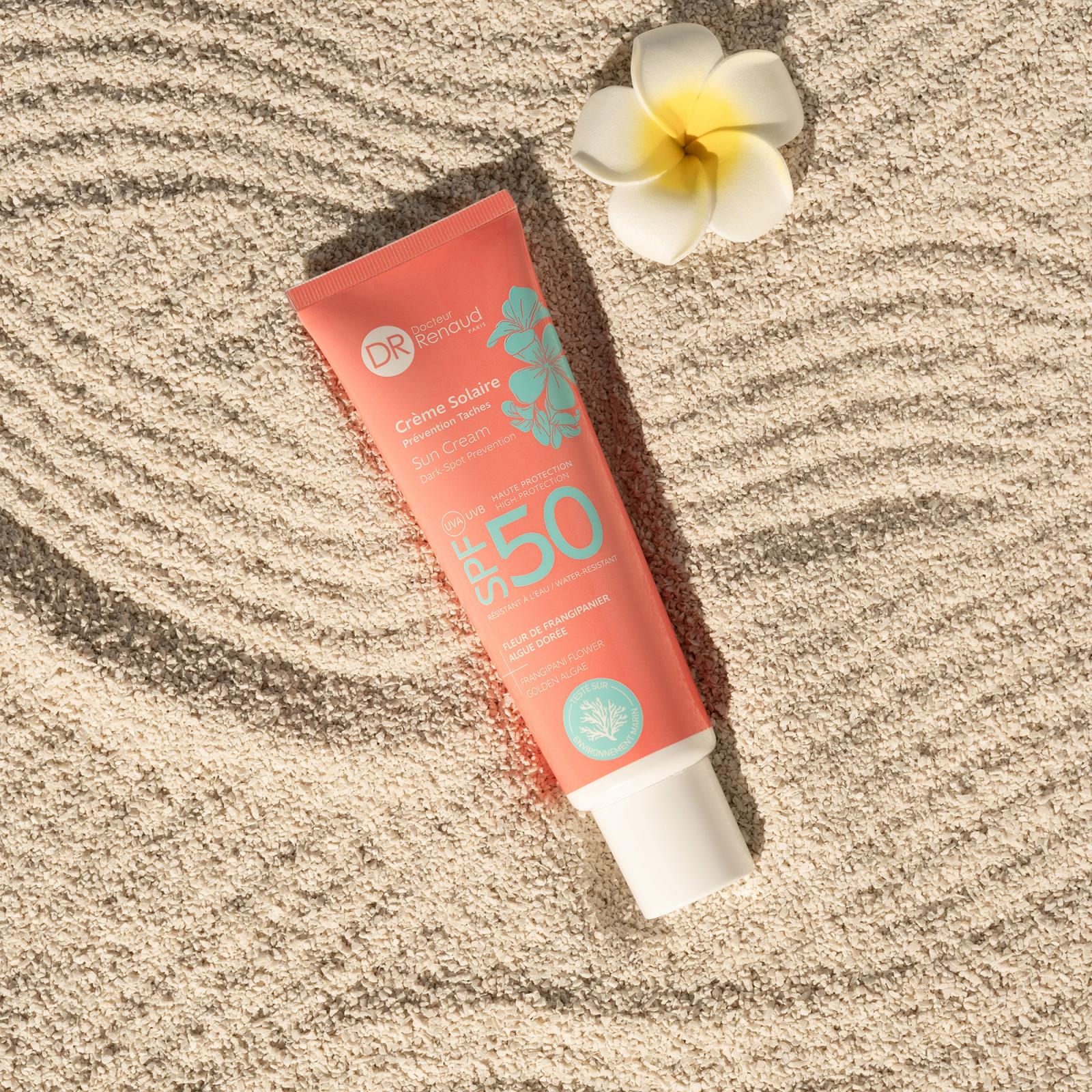 Crema solare viso anti-macchie SPF50 ai Fiori di Frangipane 50 ml