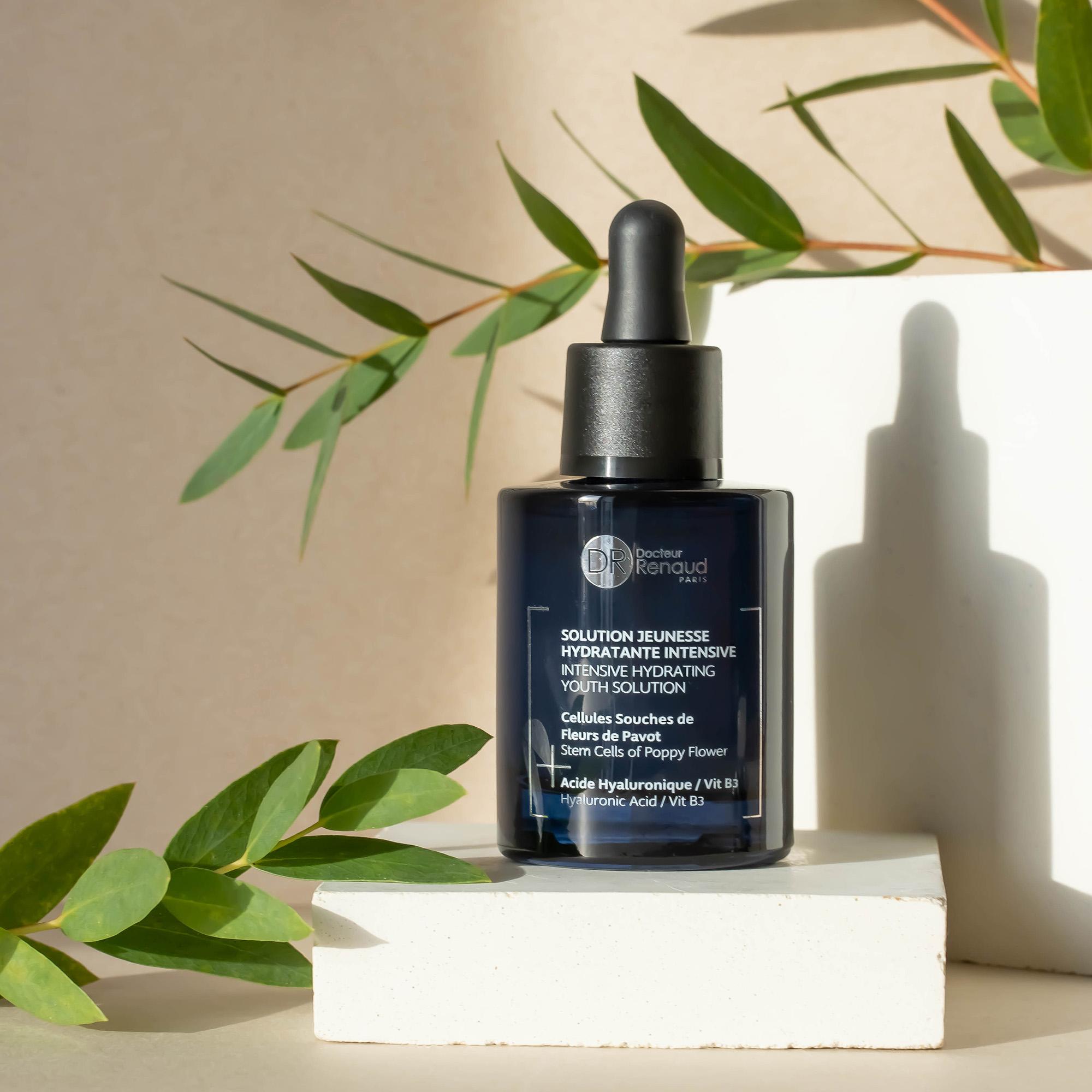 Intensiv feuchtigkeitsspendendes Pro-Jeuness-Serum 30 ml