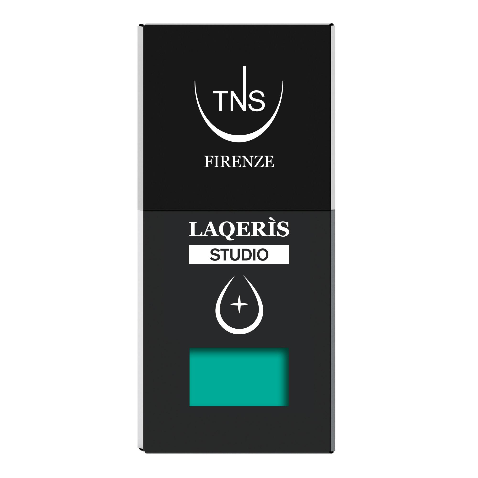 Emerald Coast semi-permanent nail polish in emerald green by Laqerìs Studio TNS, 10 ml