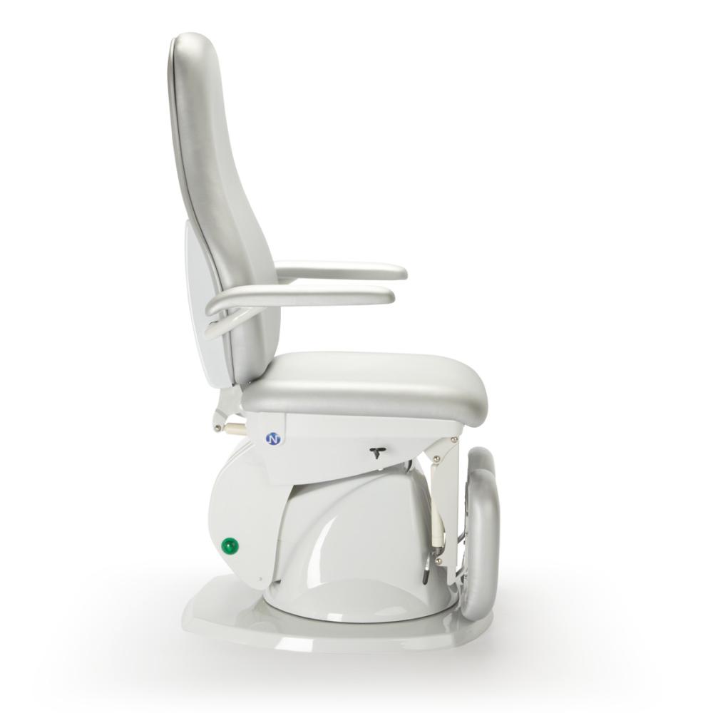 Beta 1-motor electric chair with foot control