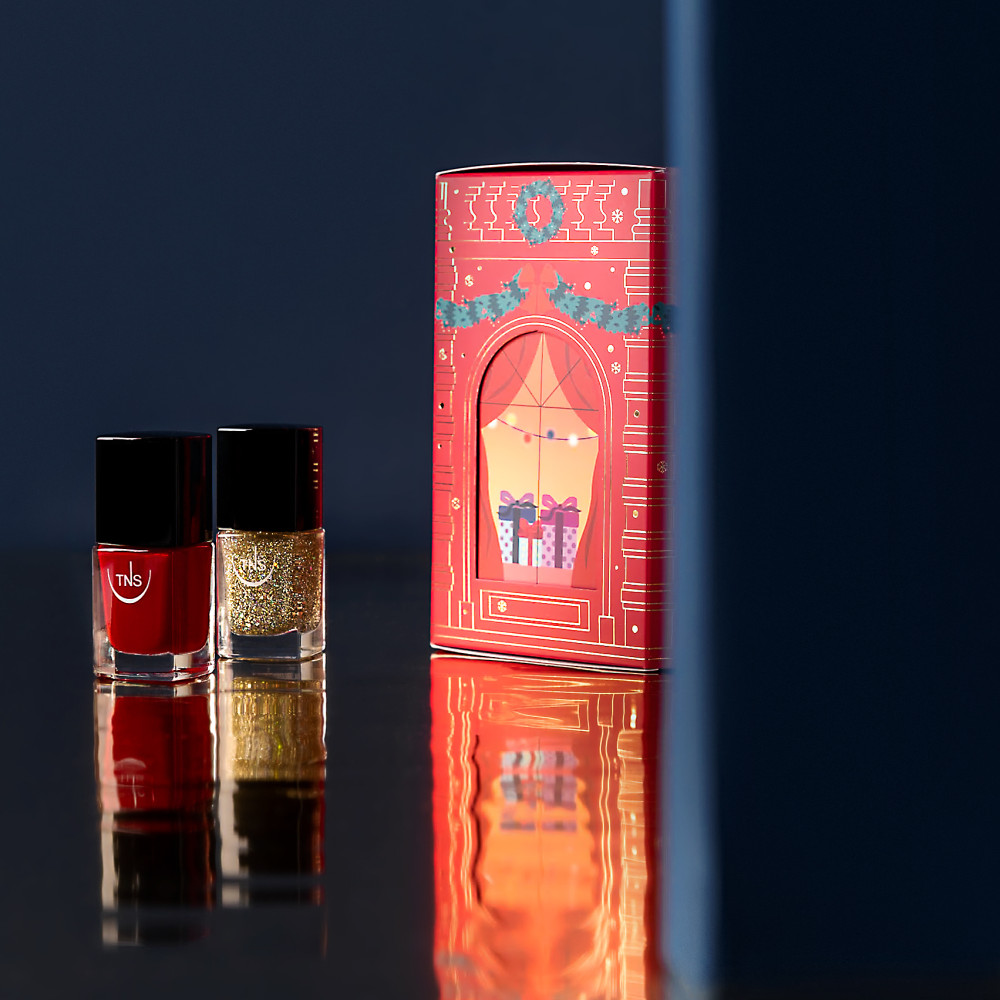 Cofanetto Christmas Beauty Gift con Smalto Rosso scuro e Smalto Glitter Oro TNS