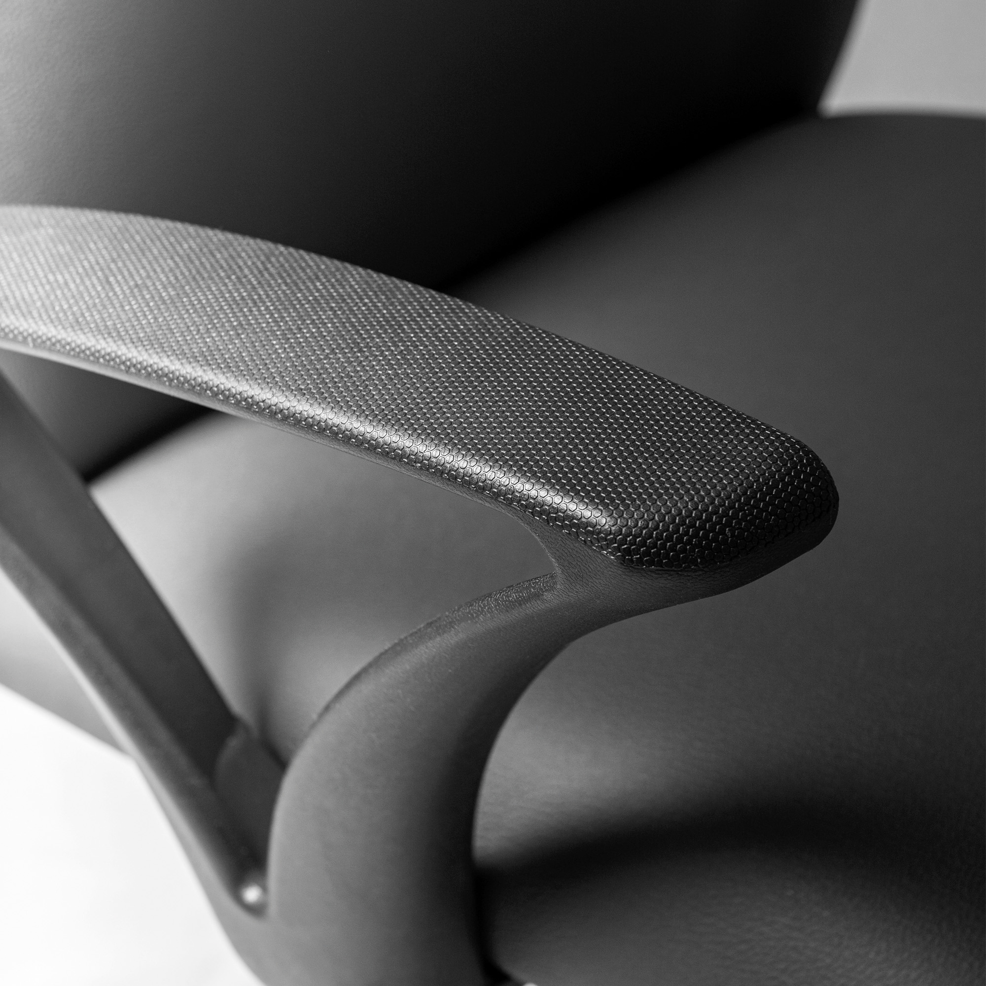 Hydraulic pedicure chair with fixed base dark grey